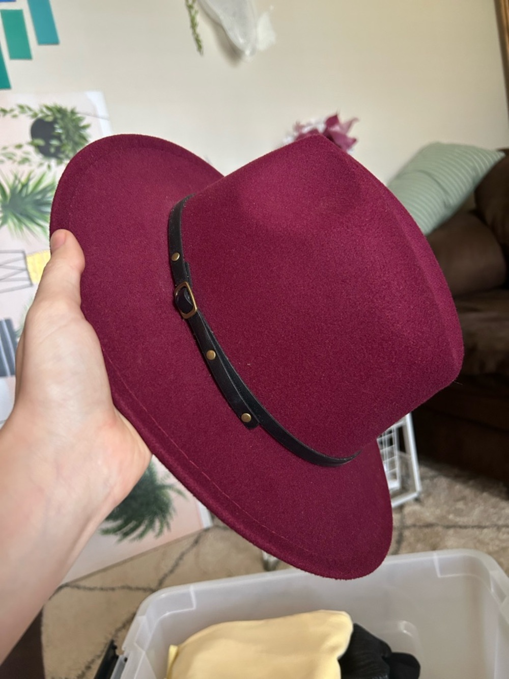 Burgundy Wide-Brim Felt Fedora with Black Band